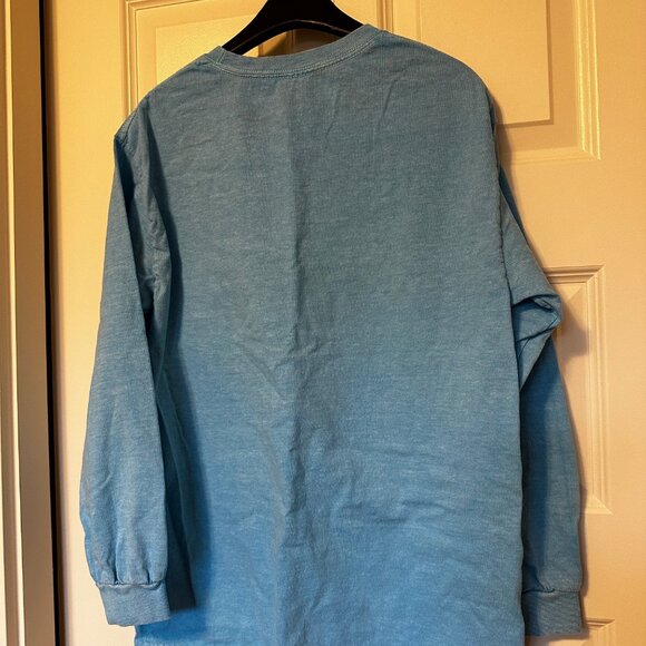Long Sleeved T-shirt from Nassau, Bahamas in blue Size M - Picture 2 of 2